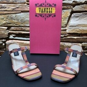 Van Eli Salmon Fabric Sandals (8)